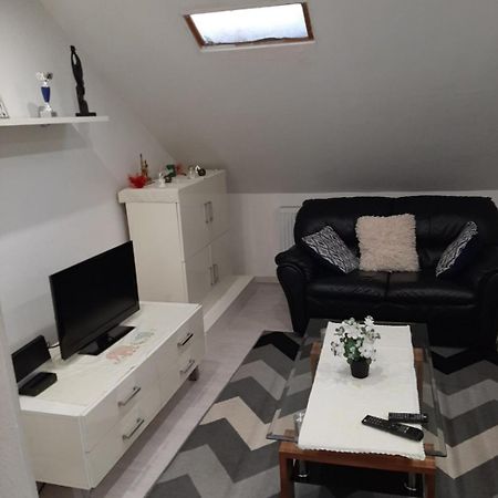 Chanel House Nilvange Εξωτερικό φωτογραφία