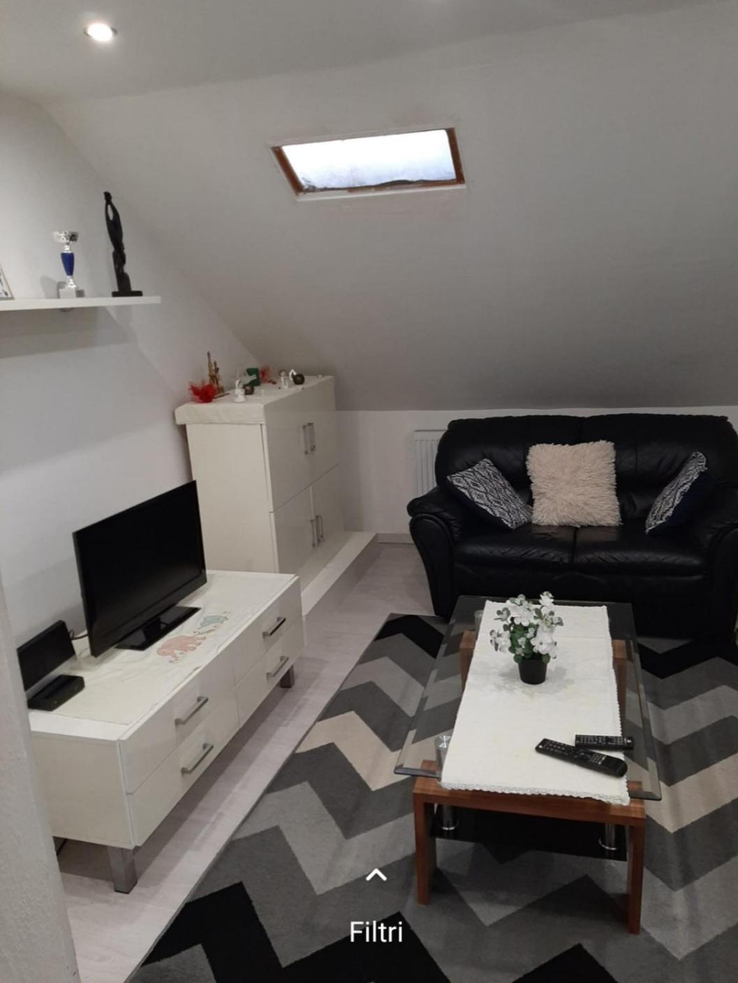Chanel House Nilvange Εξωτερικό φωτογραφία